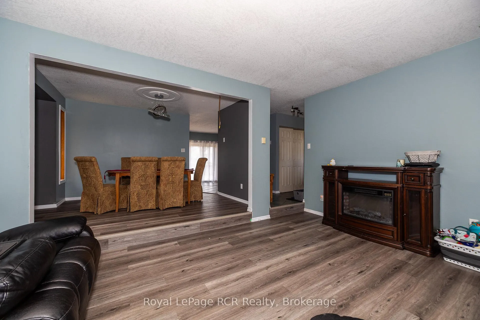 Photo 30 of 5459/5461 Wellington Road 87, Minto — HOMEH