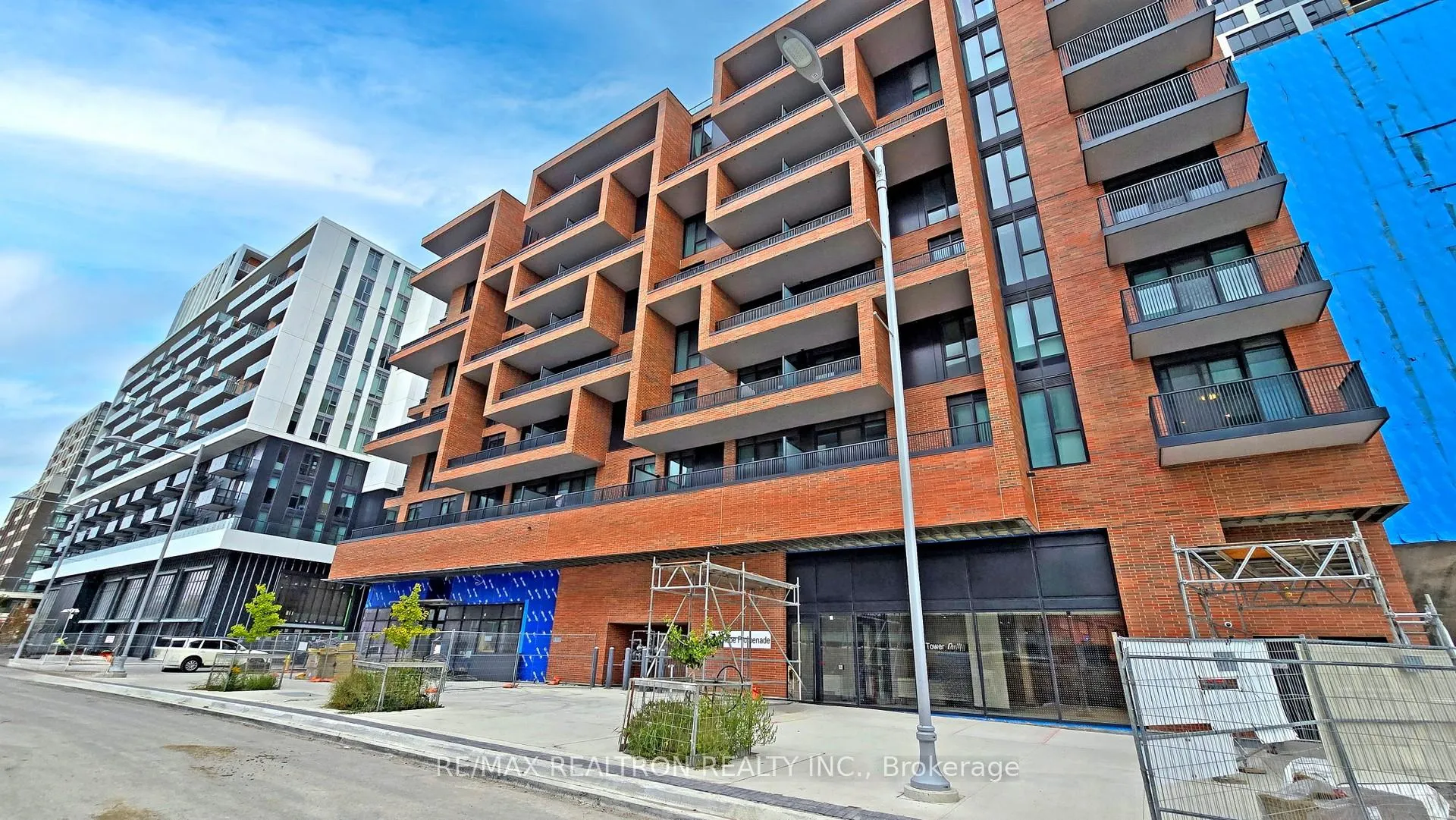 Front of Unit 403C, 38 Simcoe Promenade