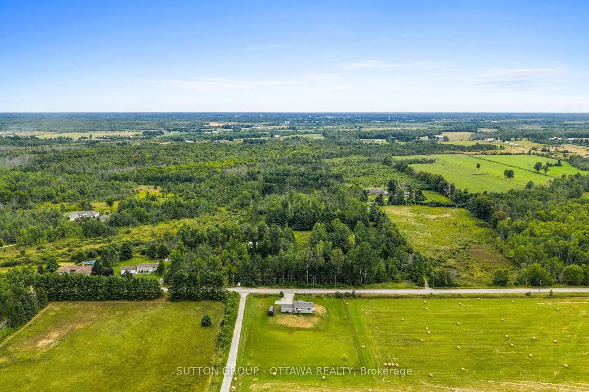 Photo 35 of 448 Ferguson Tetlock Road, Smiths Falls — HOMEH