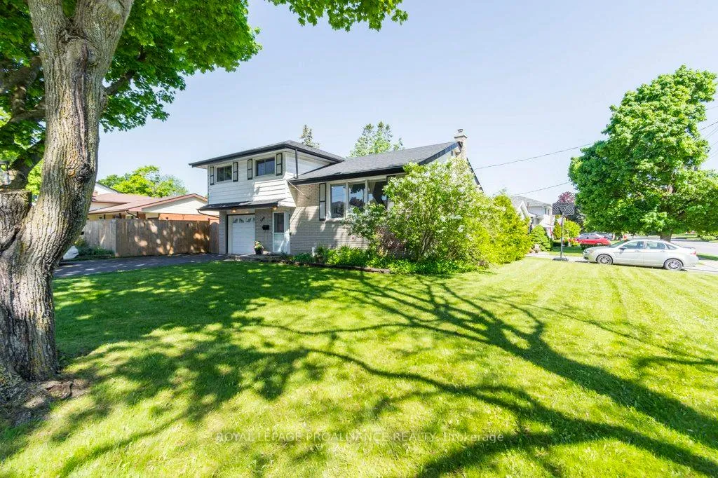 Photo 4 of 590 Victoria Avenue, Belleville, Thurlow Ward — HOMEH
