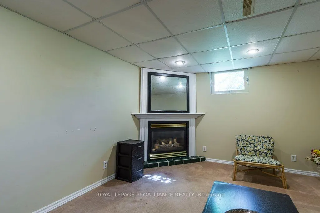 Photo 23 of 590 Victoria Avenue, Belleville, Thurlow Ward — HOMEH