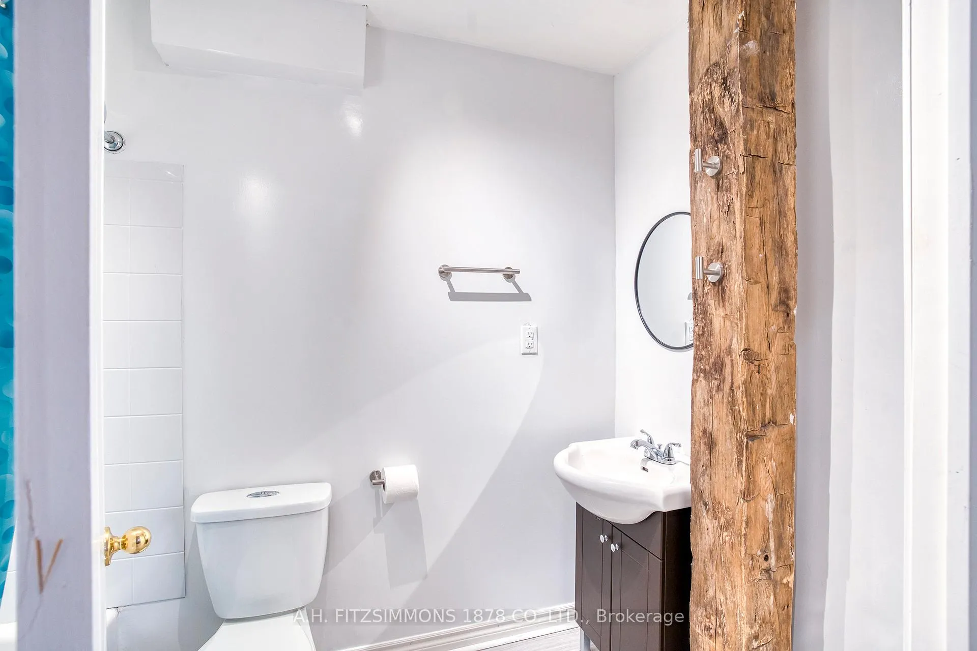 Photo 44 of 106 Merrick Street, Smiths Falls — HOMEH