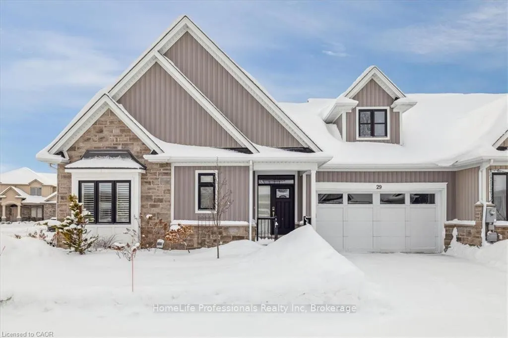 Photo 3 of Unit 29, 9245 Shoveller Drive, Niagara Falls, Forestview — HOMEH