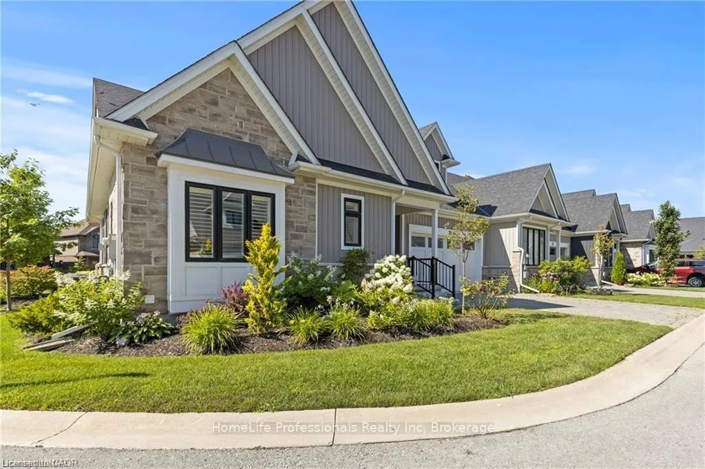 Photo 6 of Unit 29, 9245 Shoveller Drive, Niagara Falls, Forestview — HOMEH