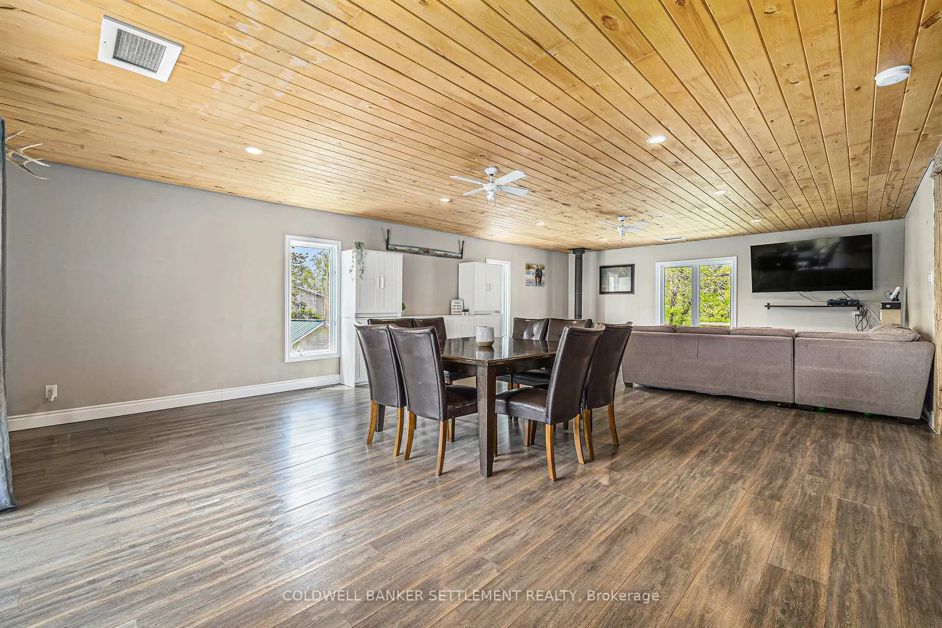 Photo 12 of 1265 Bathurst 5th Con Concession, Tay Valley, Bathurst/Burgess & Sherbrooke (Bathurst) Twp — HOMEH