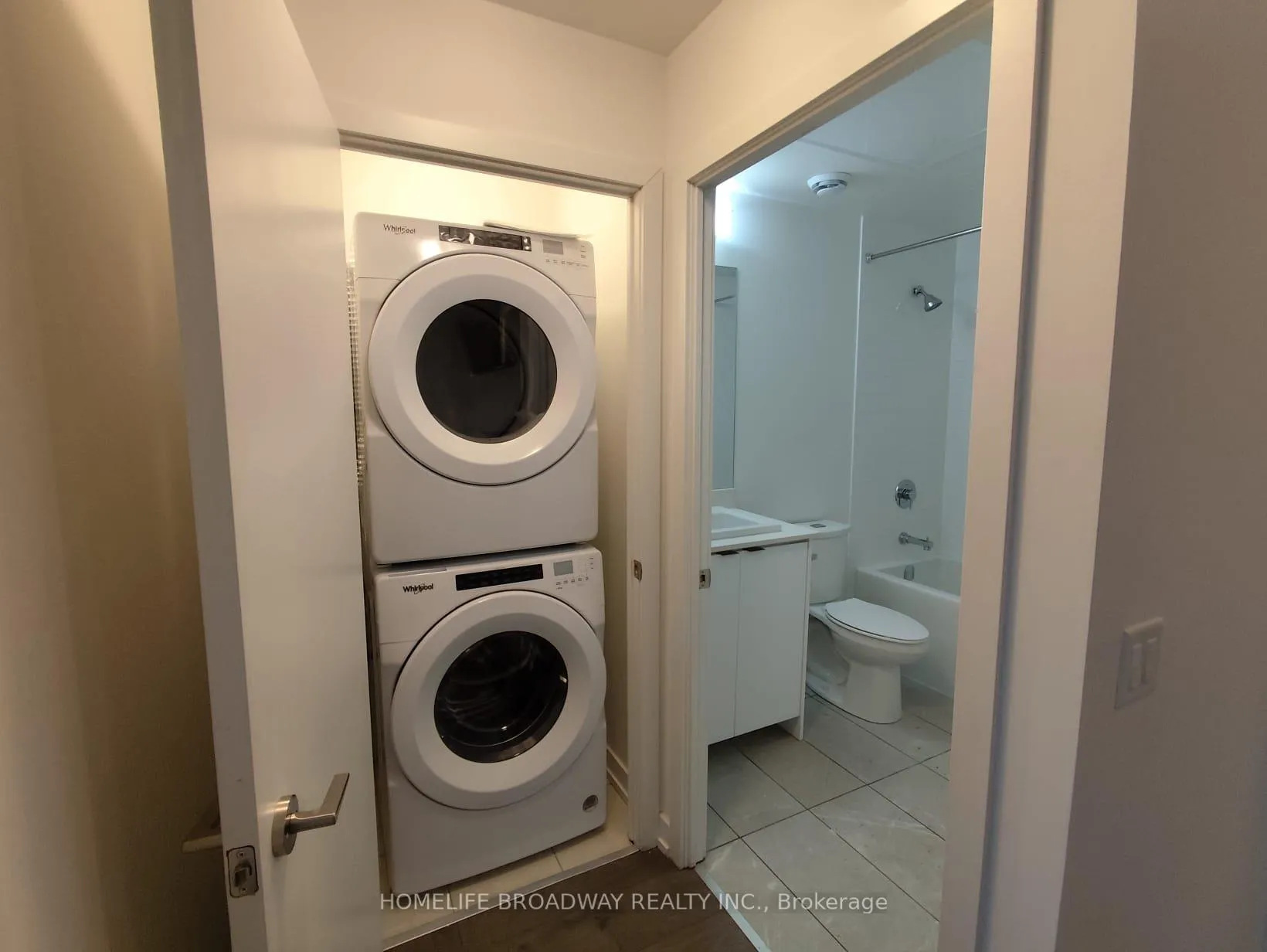 Photo 12 of Unit 429, 55 Duke Street W, Kitchener — HOMEH