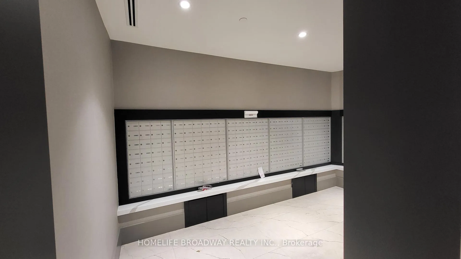 Photo 16 of Unit 429, 55 Duke Street W, Kitchener — HOMEH