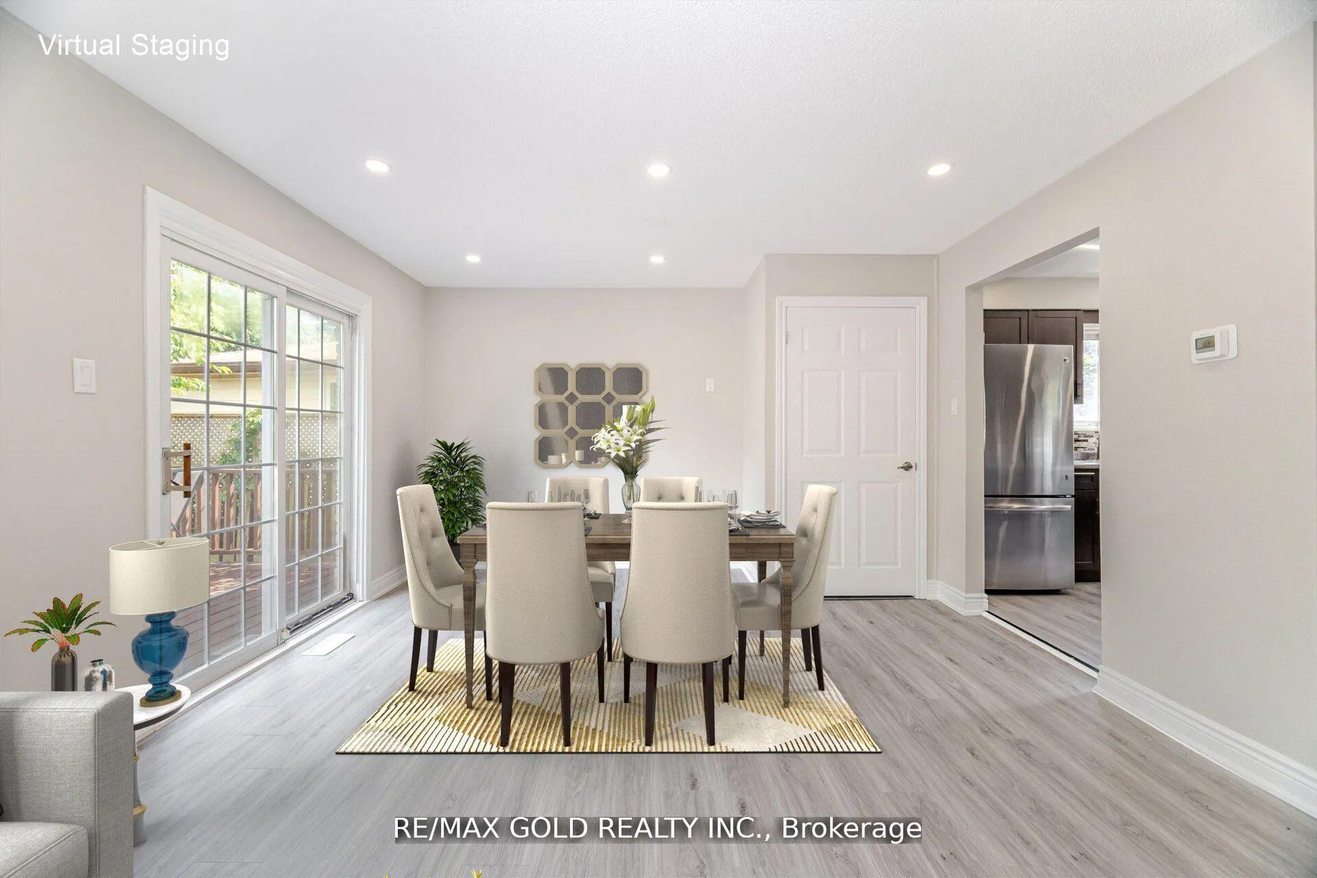Photo 14 of 212 Cedarwoods Crescent, Kitchener — HOMEH