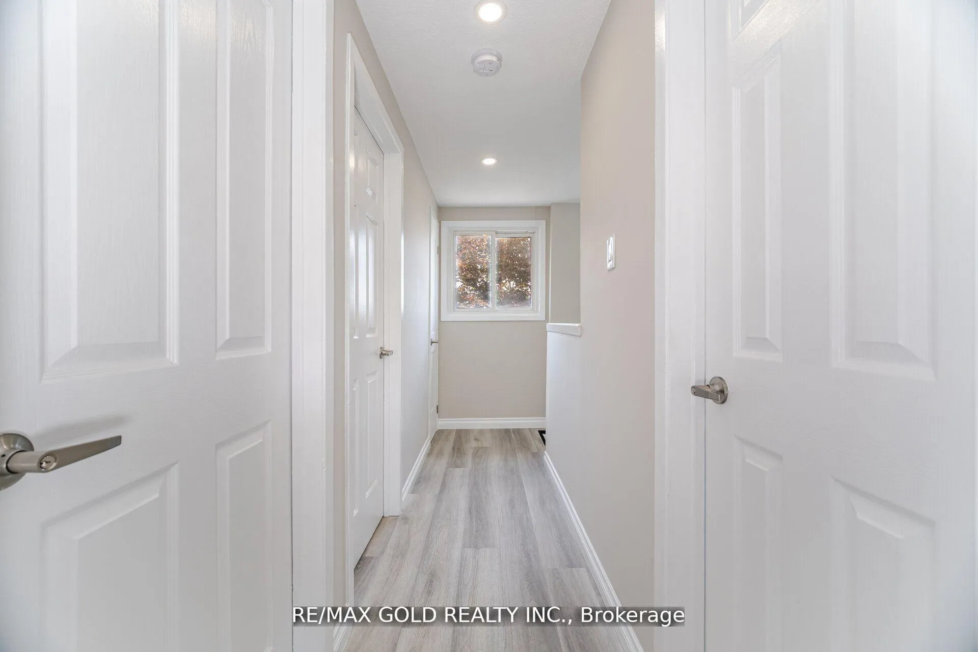 Photo 24 of 212 Cedarwoods Crescent, Kitchener — HOMEH