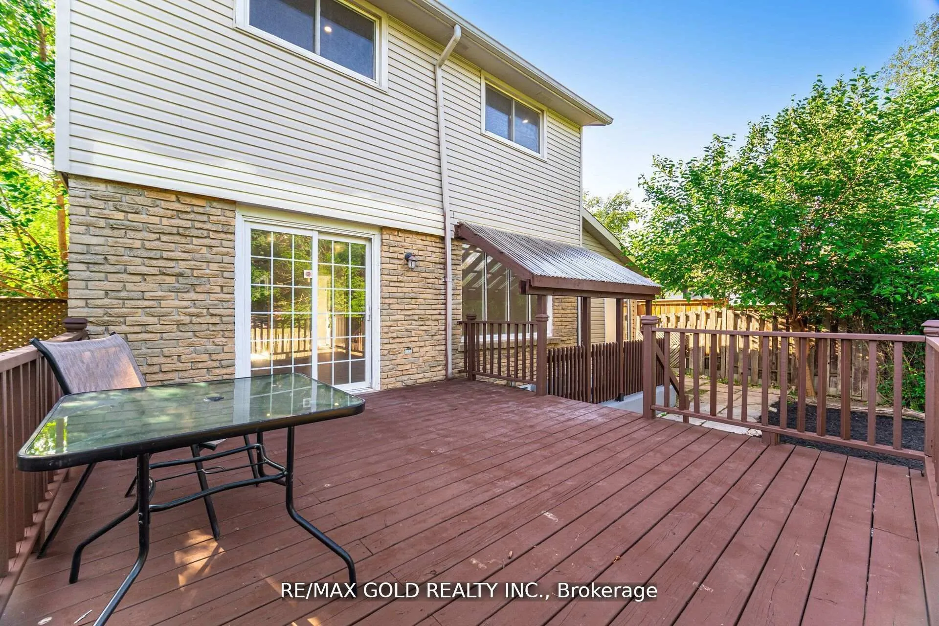 Photo 43 of 212 Cedarwoods Crescent, Kitchener — HOMEH