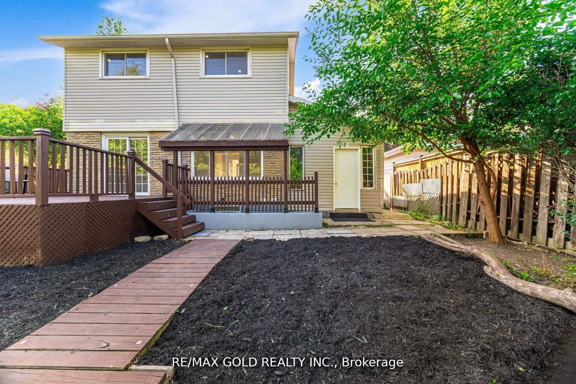 Photo 44 of 212 Cedarwoods Crescent, Kitchener — HOMEH