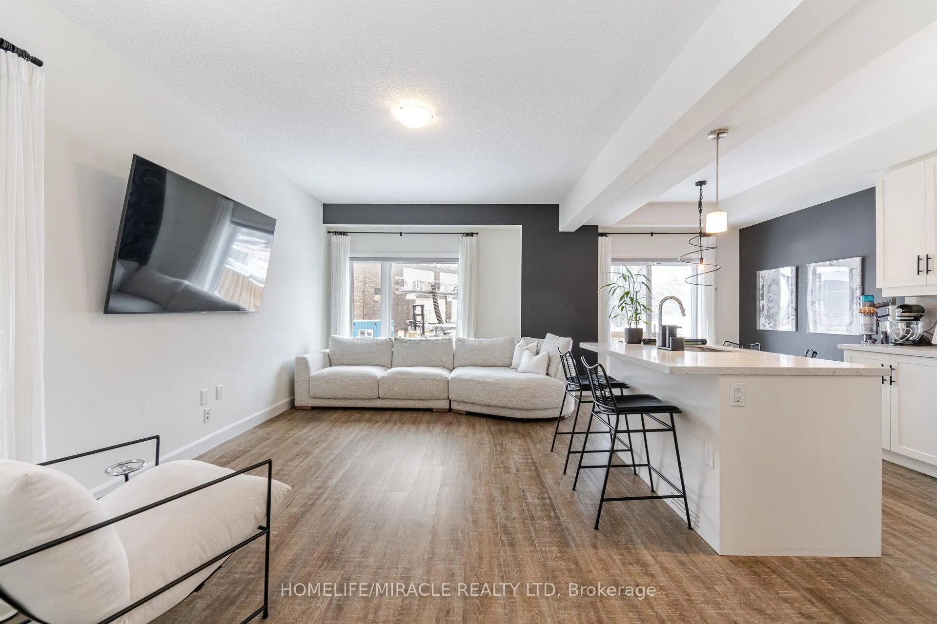 Photo 6 of 14 Southam Lane, Hamilton, Mountview — HOMEH