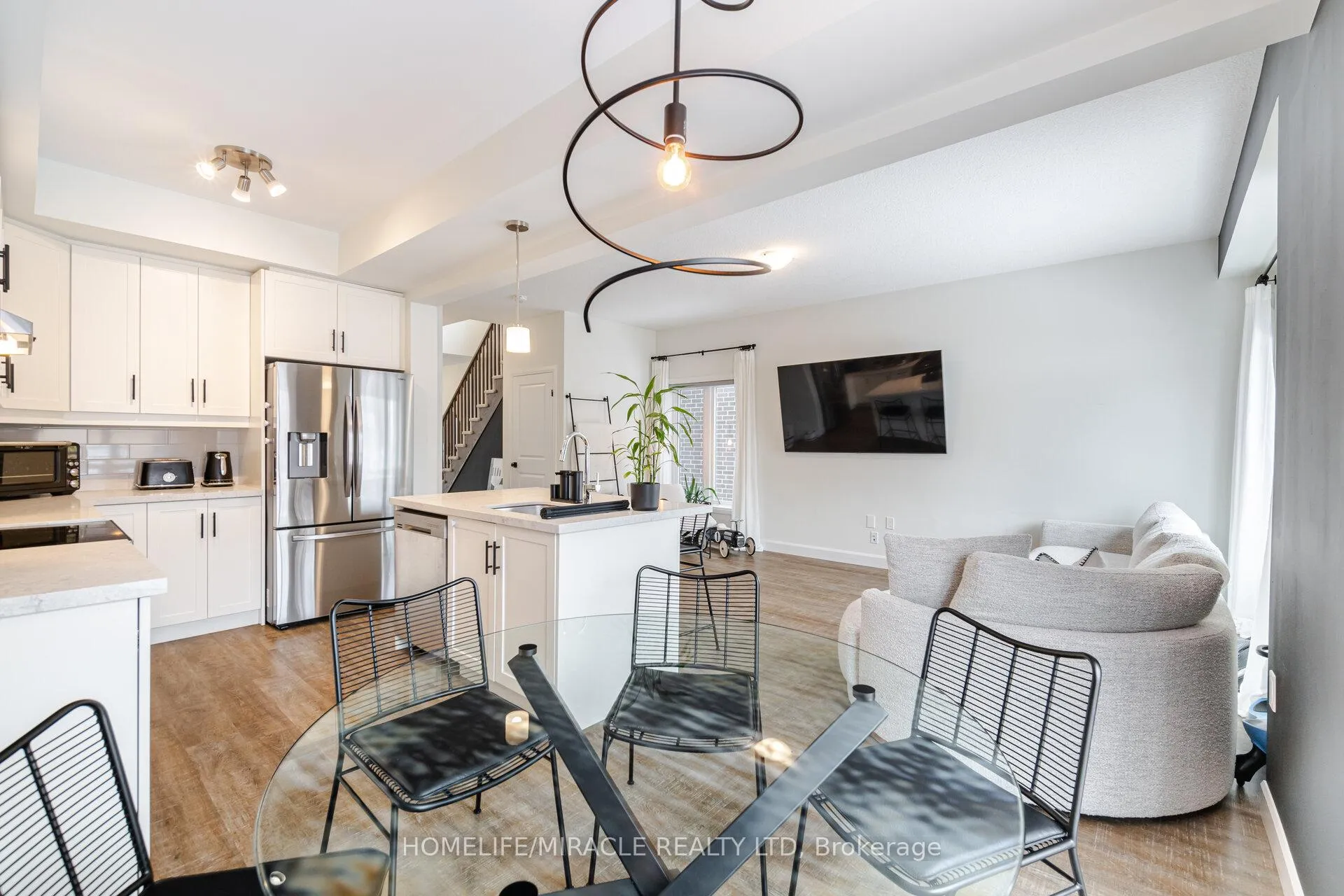 Photo 17 of 14 Southam Lane, Hamilton, Mountview — HOMEH