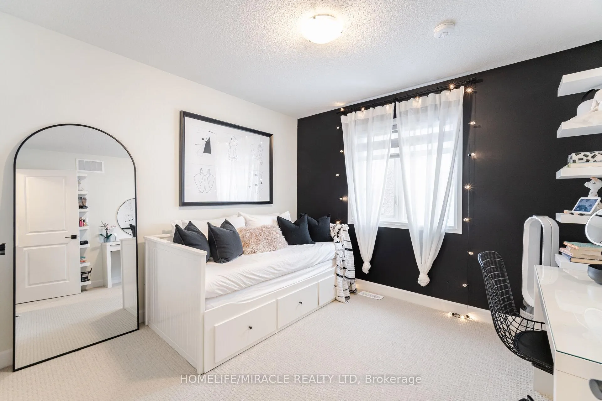 Photo 33 of 14 Southam Lane, Hamilton, Mountview — HOMEH