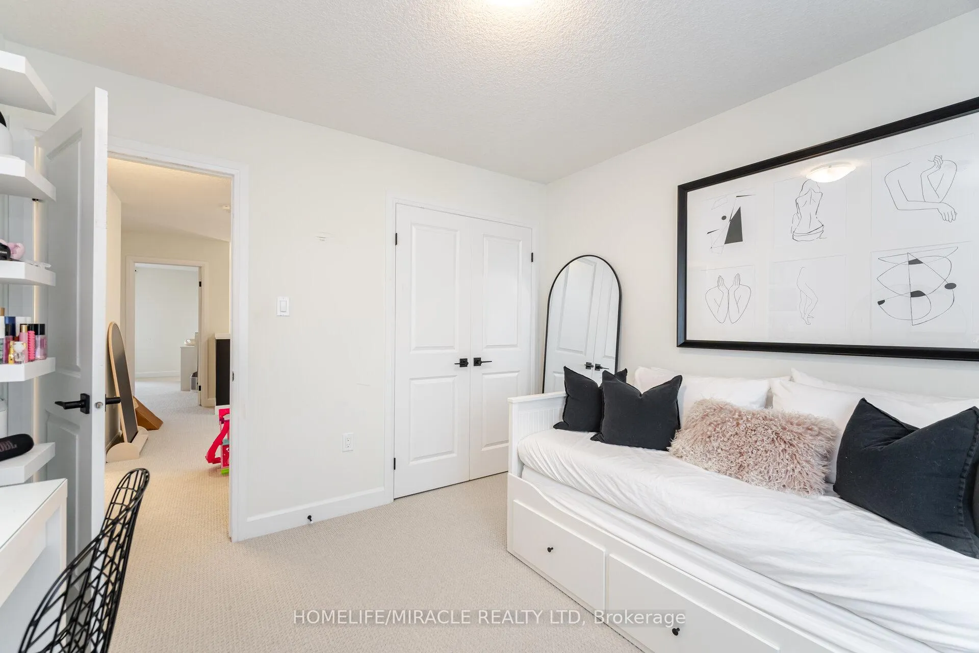 Photo 34 of 14 Southam Lane, Hamilton, Mountview — HOMEH