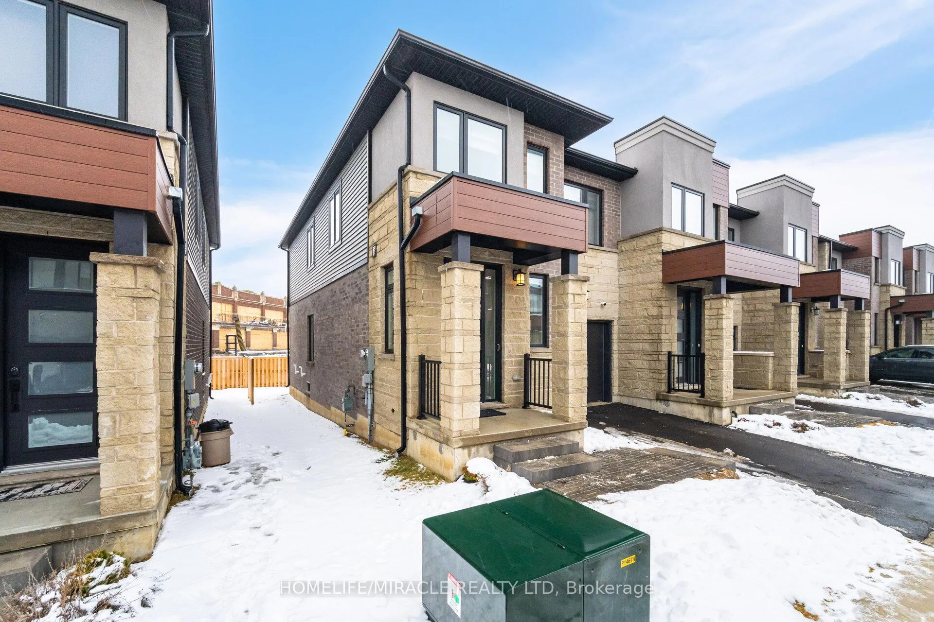 Photo 44 of 14 Southam Lane, Hamilton, Mountview — HOMEH