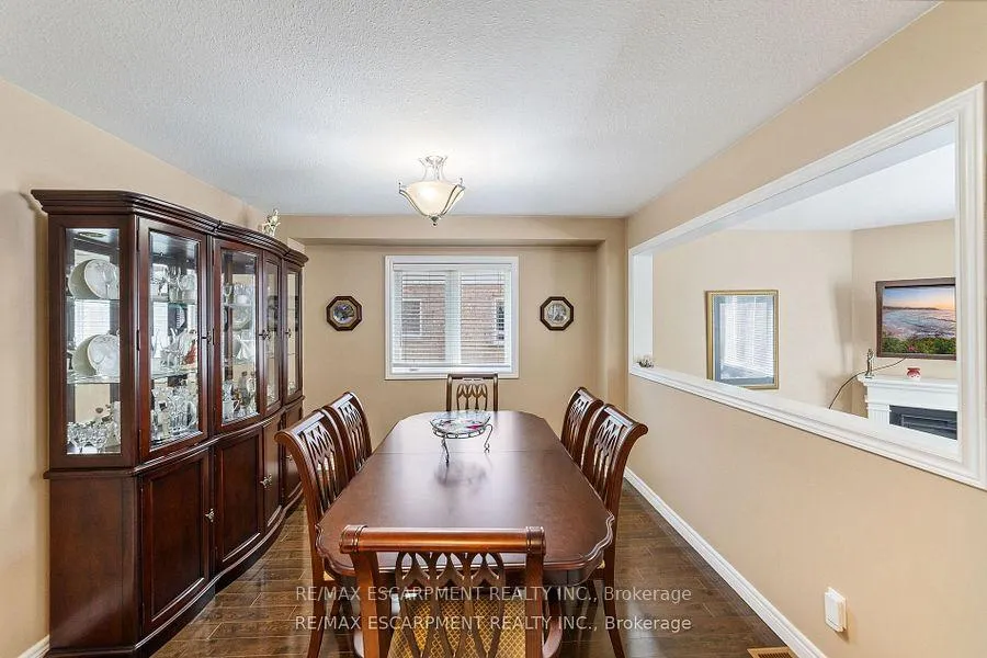 Photo 11 of 82 Griffith Drive, Grimsby, Grimsby East — HOMEH