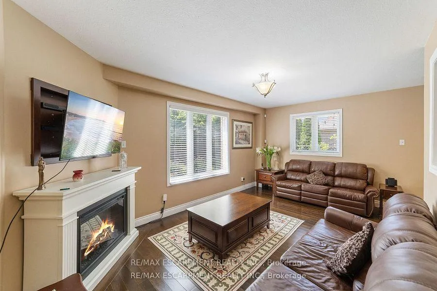 Photo 14 of 82 Griffith Drive, Grimsby, Grimsby East — HOMEH