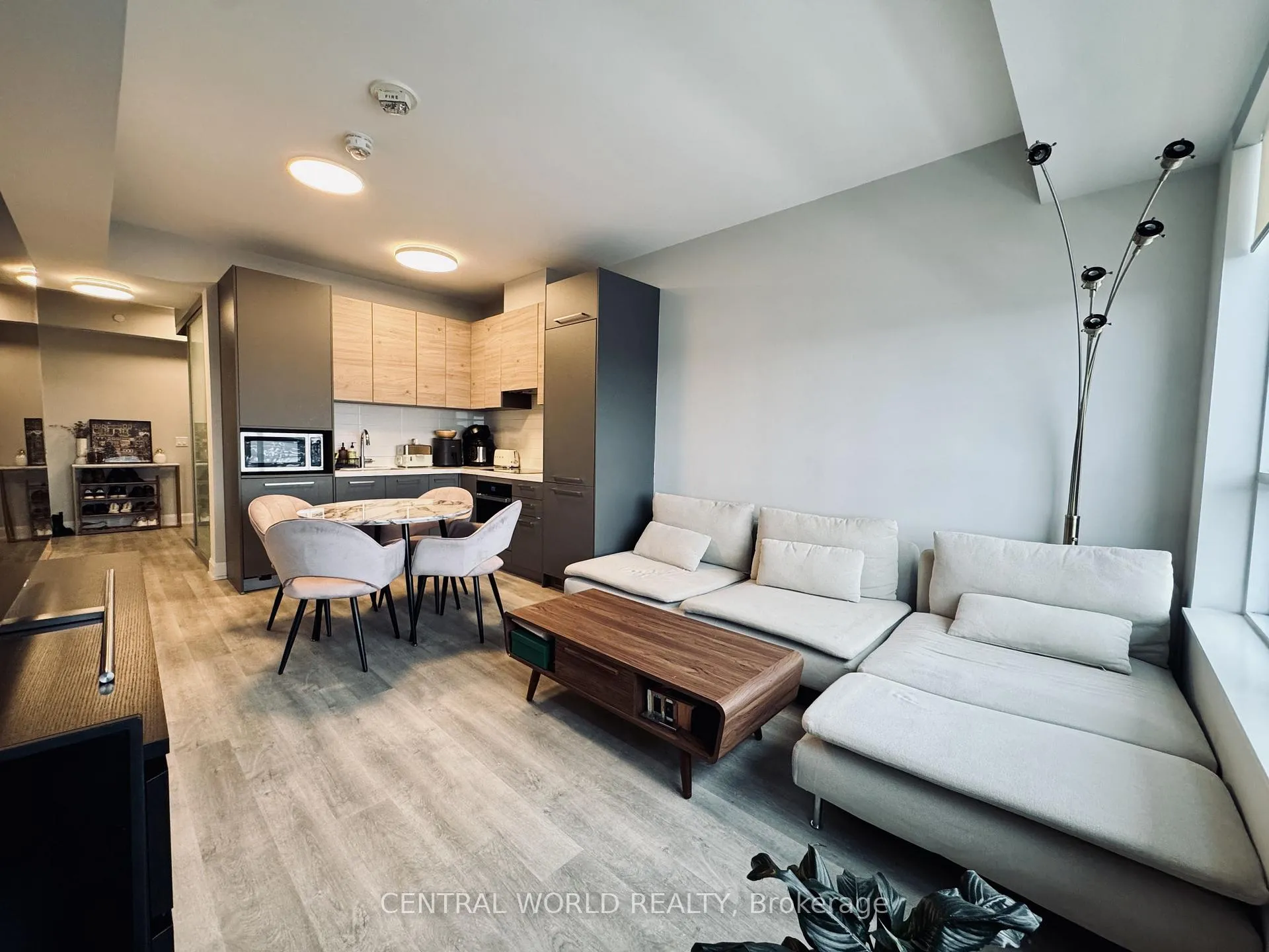 Photo 4 of Unit 2115, 12 Gandhi Lane, Markham, Commerce Valley — HOMEH