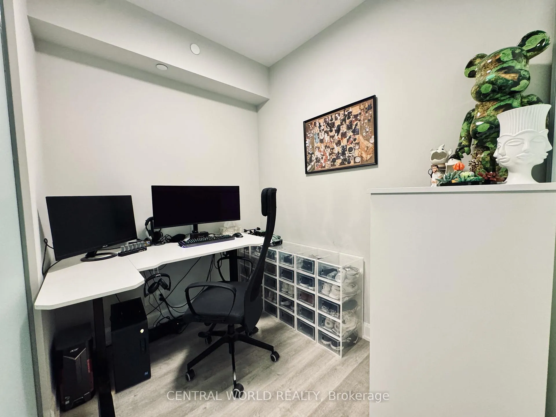 Photo 7 of Unit 2115, 12 Gandhi Lane, Markham, Commerce Valley — HOMEH