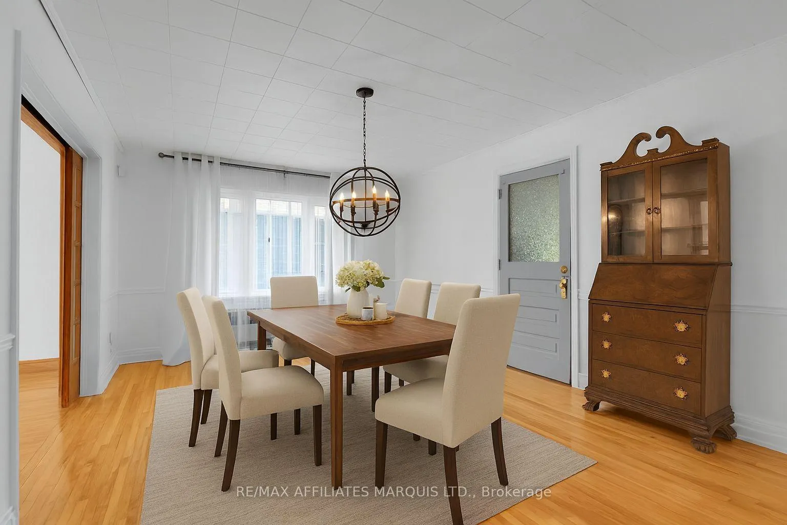 Photo 4 of 547 Fifth Street E, Cornwall — HOMEH