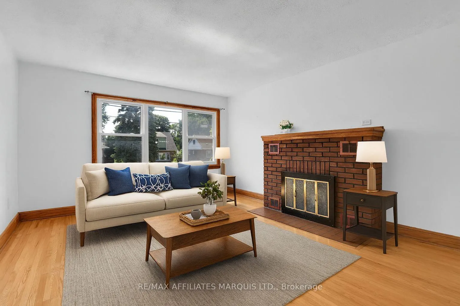 Photo 5 of 547 Fifth Street E, Cornwall — HOMEH