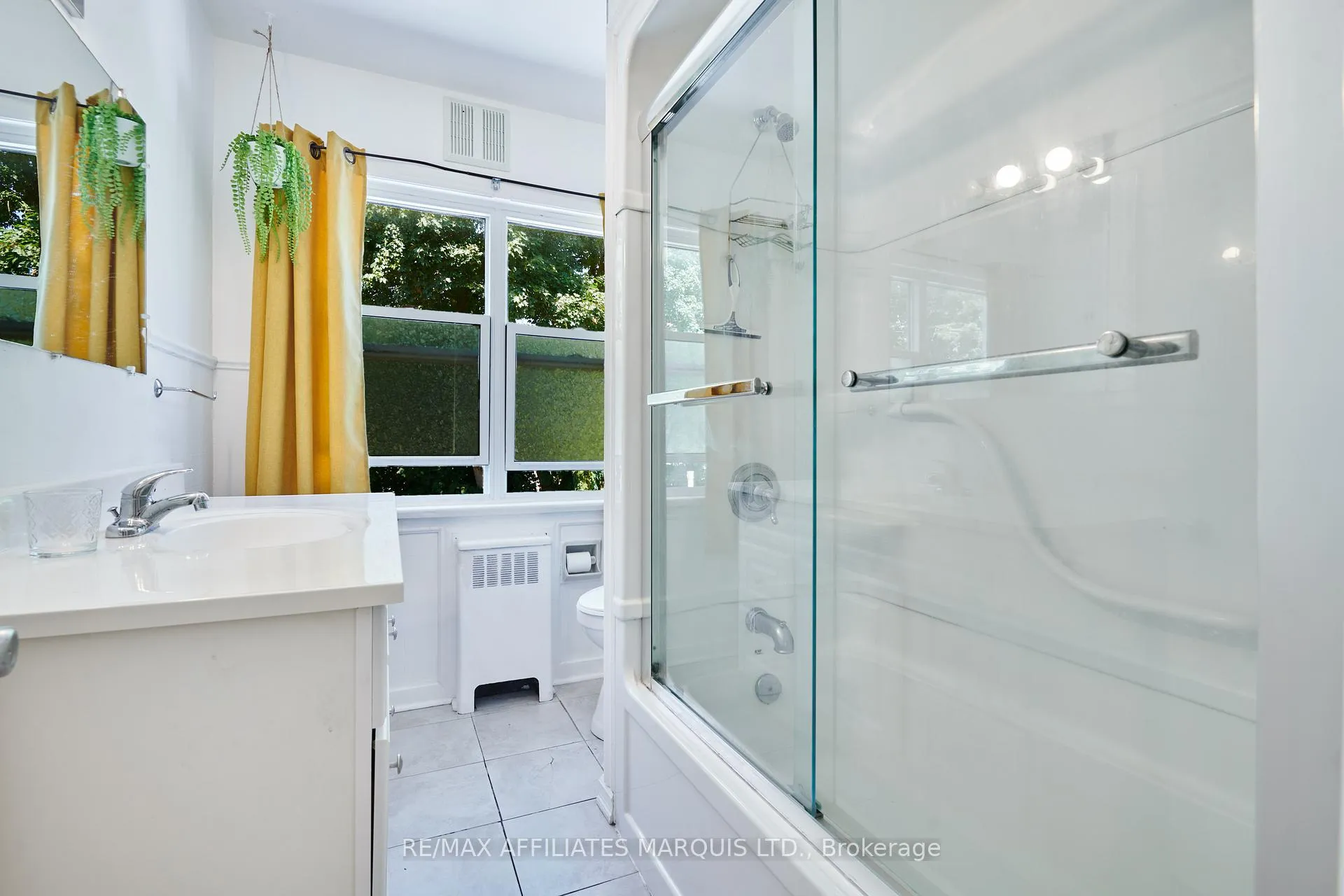 Photo 6 of 547 Fifth Street E, Cornwall — HOMEH