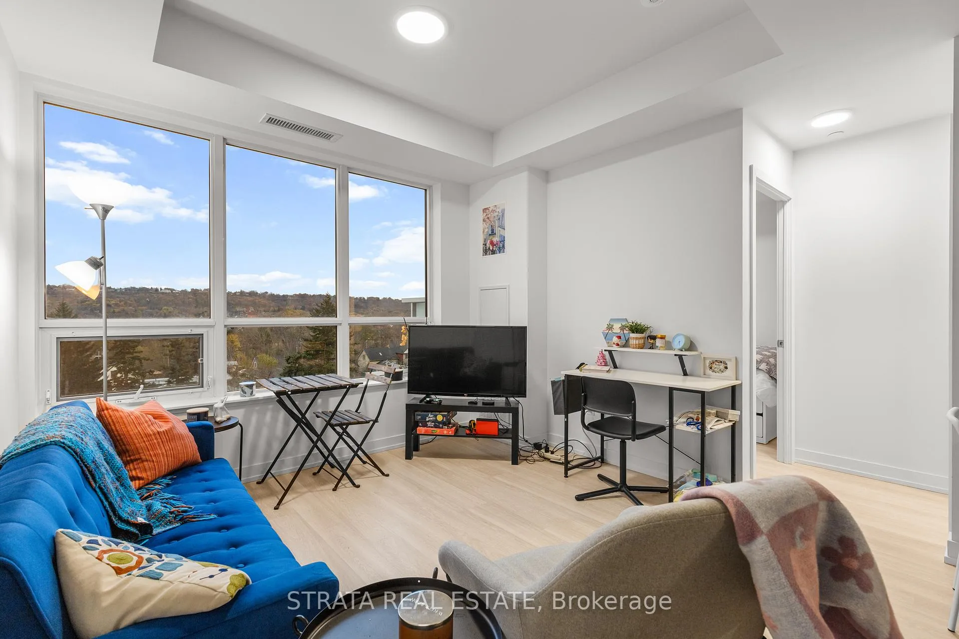 Photo 1 of Unit 601, 415 Main Street W, Hamilton, Kirkendall — HOMEH