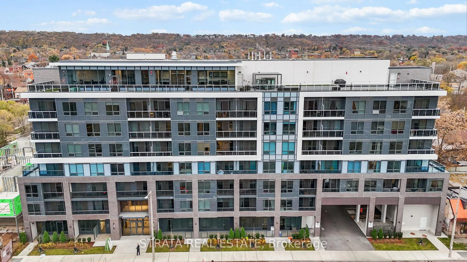 Photo 2 of Unit 601, 415 Main Street W, Hamilton, Kirkendall — HOMEH