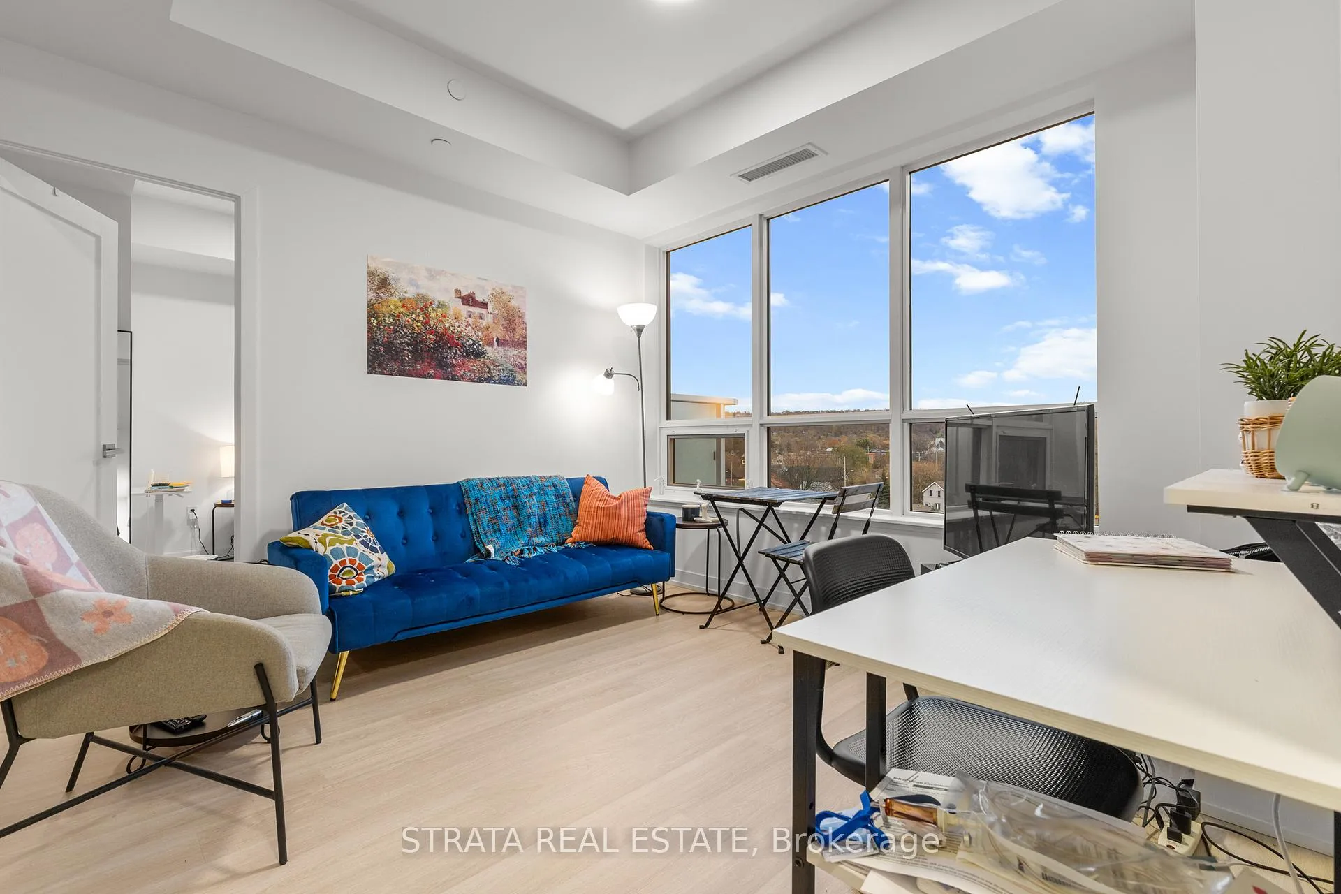 Photo 10 of Unit 601, 415 Main Street W, Hamilton, Kirkendall — HOMEH