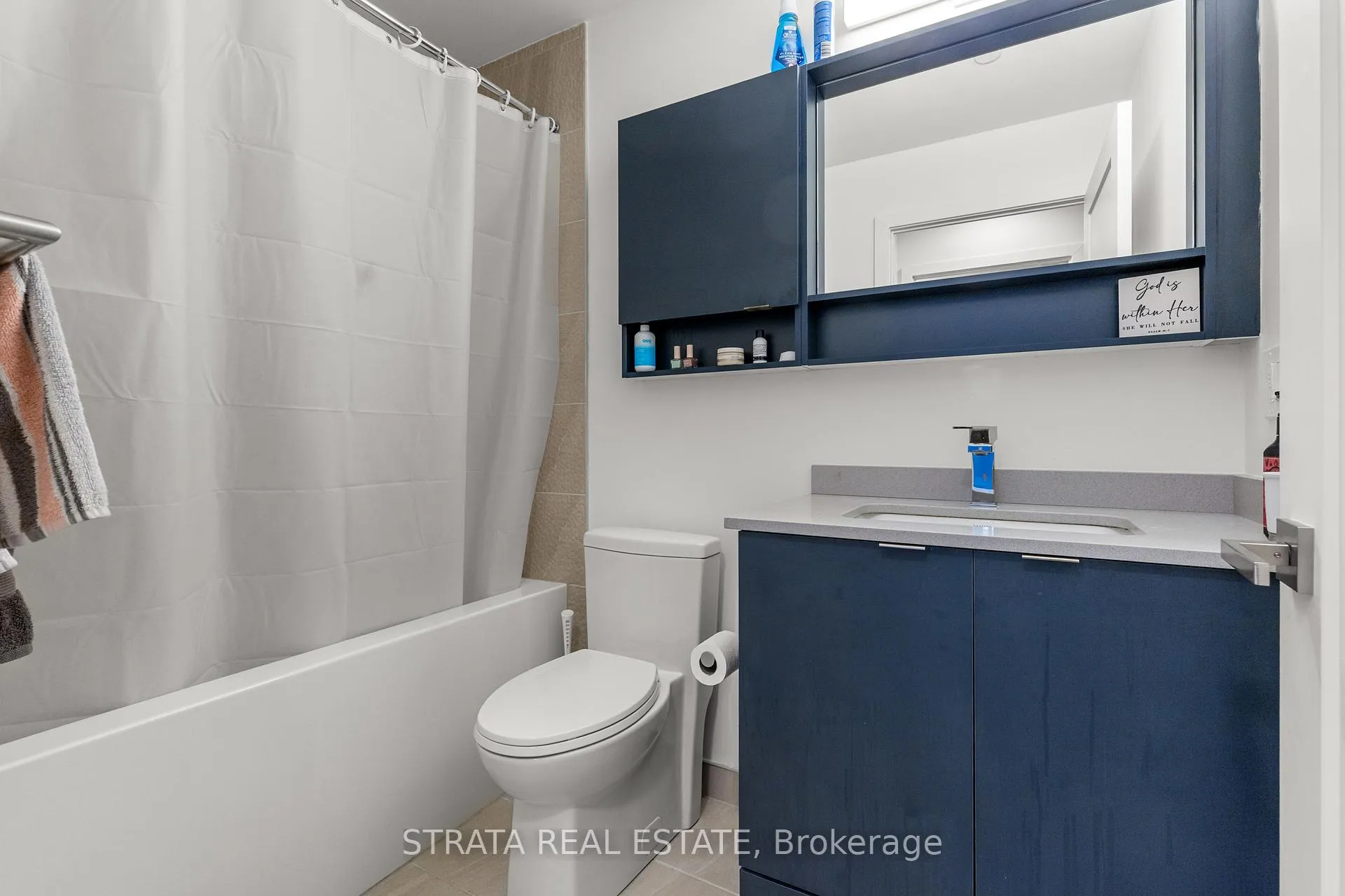 Photo 11 of Unit 601, 415 Main Street W, Hamilton, Kirkendall — HOMEH