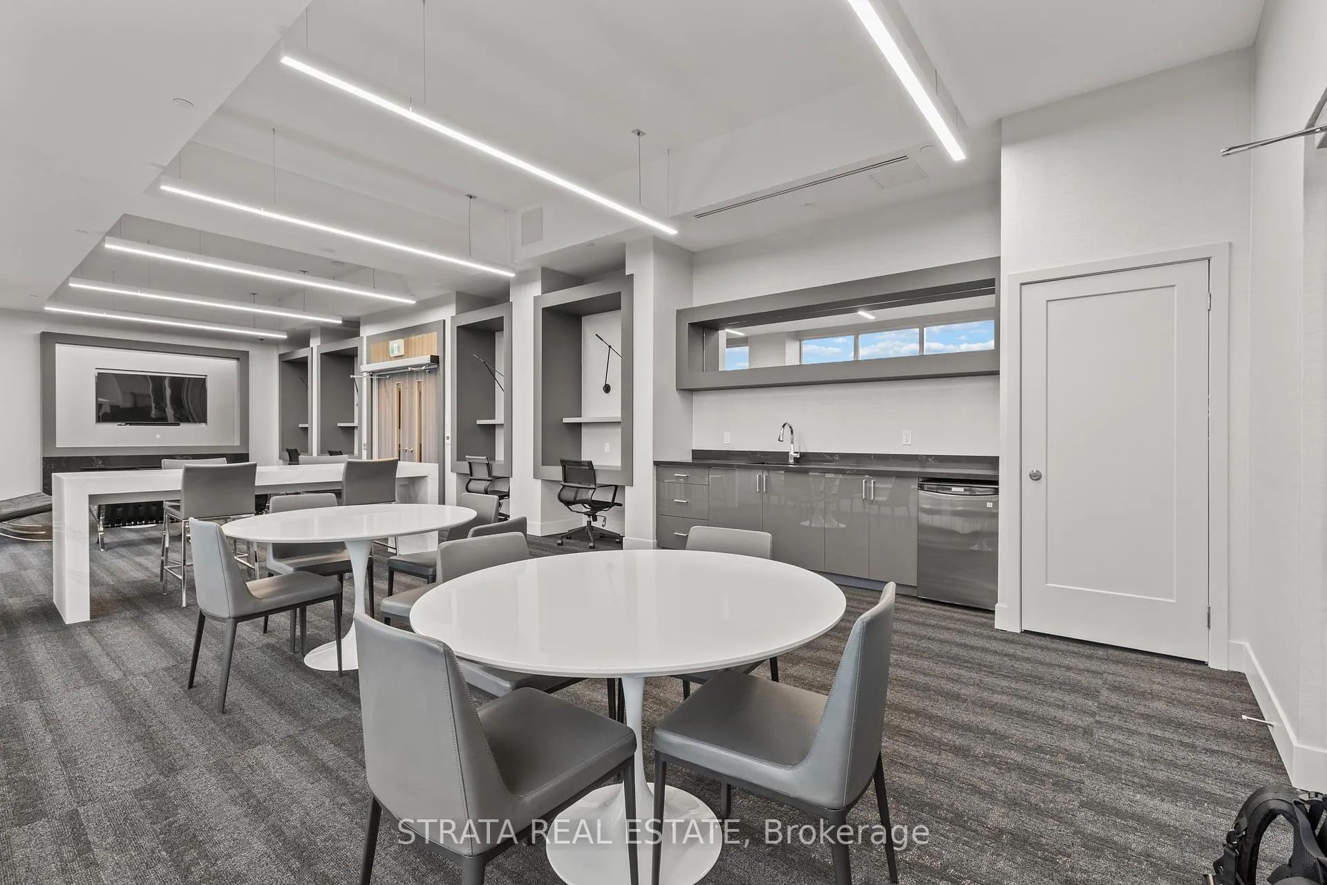 Photo 17 of Unit 601, 415 Main Street W, Hamilton, Kirkendall — HOMEH