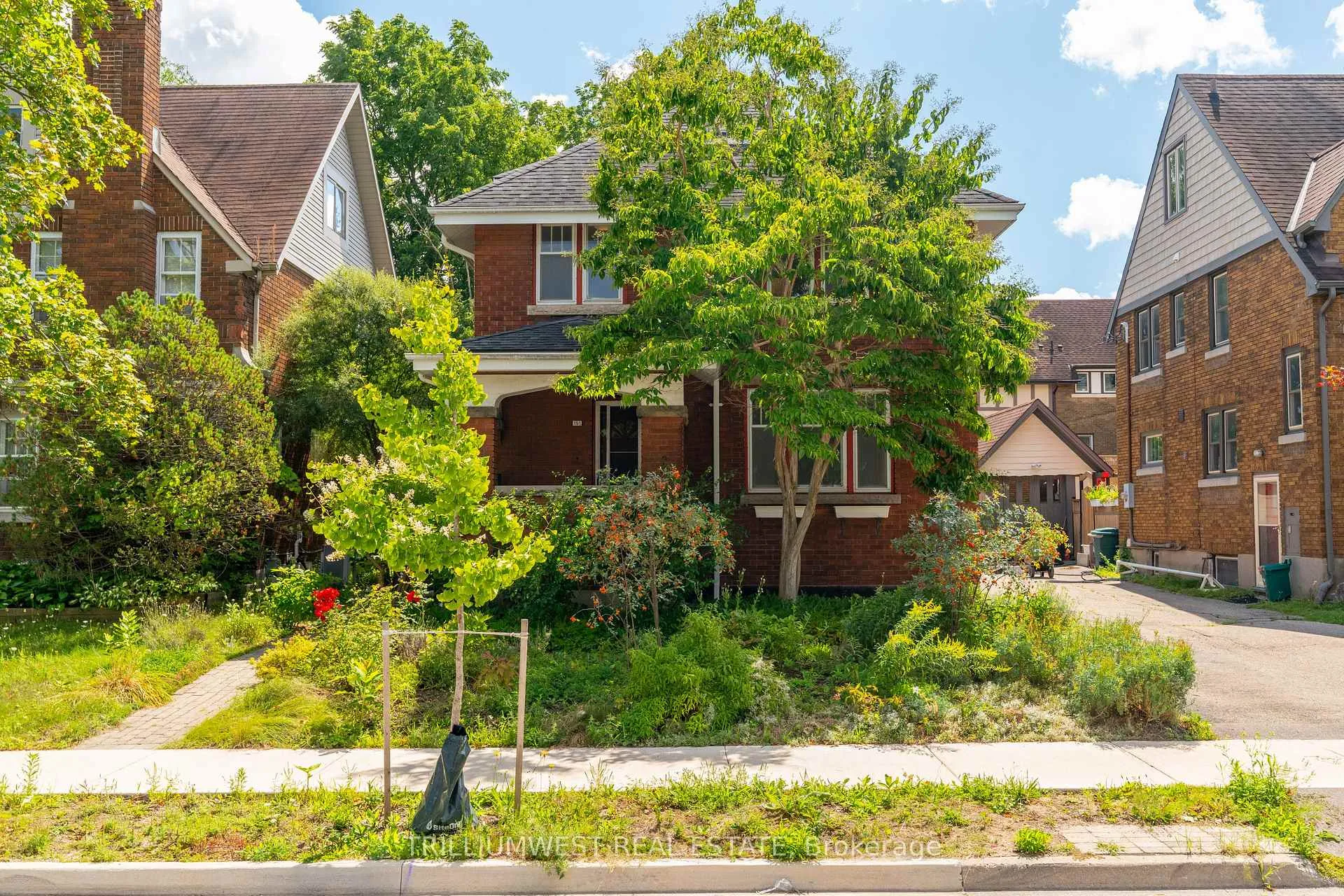 Photo 1 of 151 Union Boulevard, Kitchener — HOMEH
