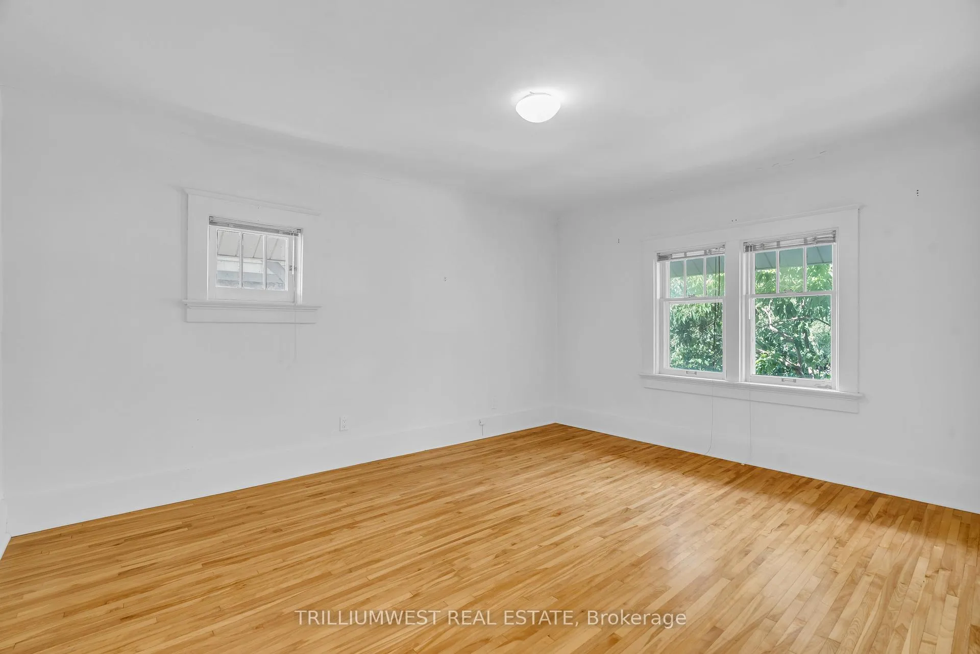Photo 17 of 151 Union Boulevard, Kitchener — HOMEH