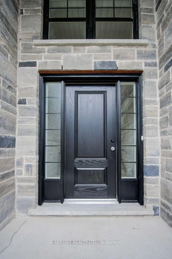 Photo 3 of 6 Kay Crescent, Guelph, Pineridge/Westminster Woods — HOMEH