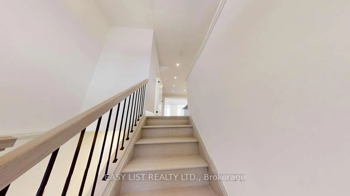 Photo 12 of 6 Kay Crescent, Guelph, Pineridge/Westminster Woods — HOMEH