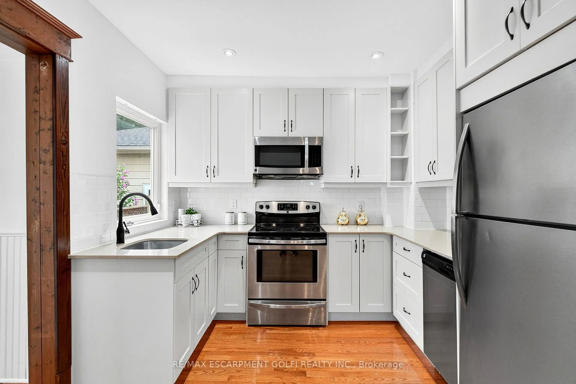 Photo 7 of 31 East 33RD Street, Hamilton, Raleigh — HOMEH
