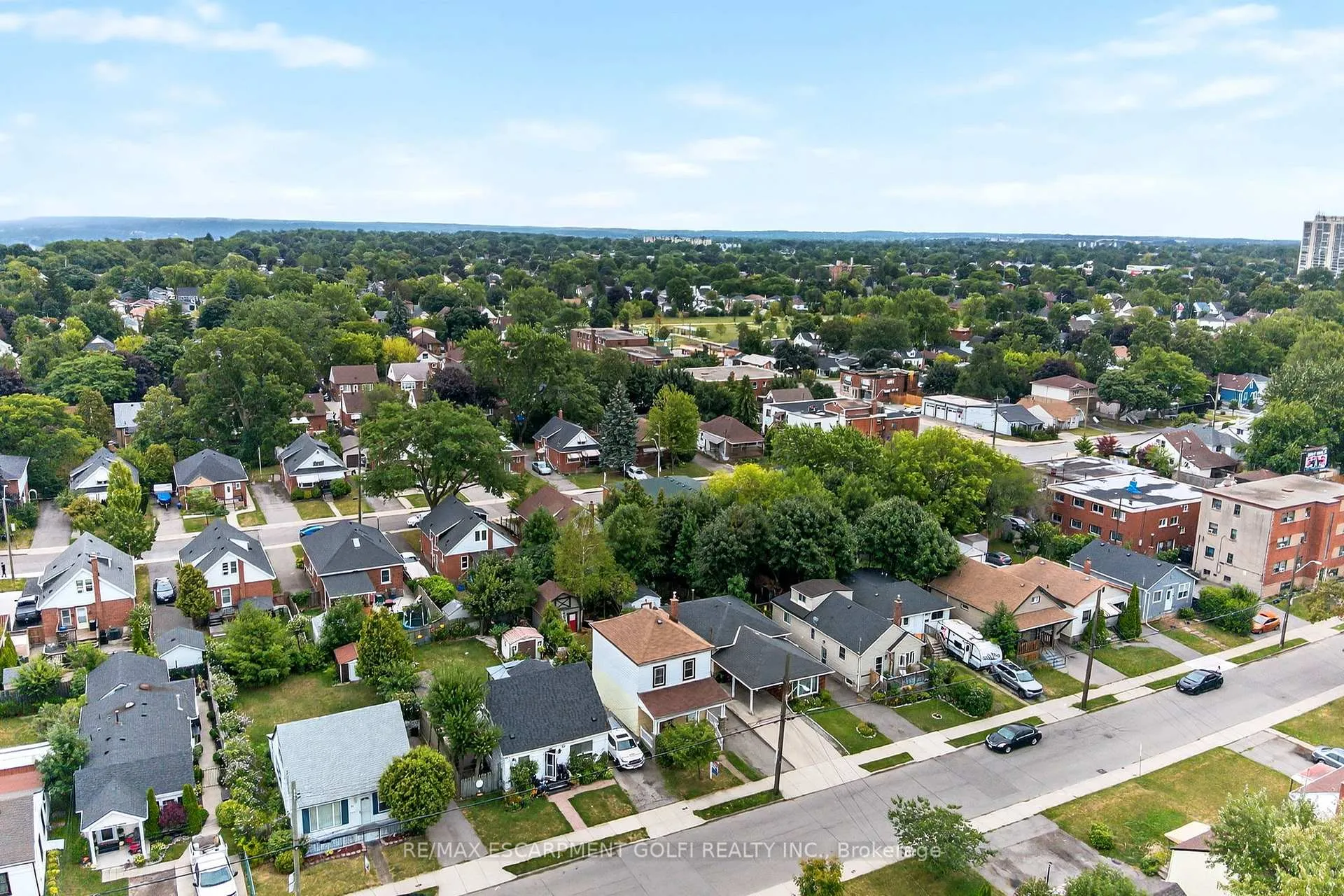 Photo 15 of 31 East 33RD Street, Hamilton, Raleigh — HOMEH
