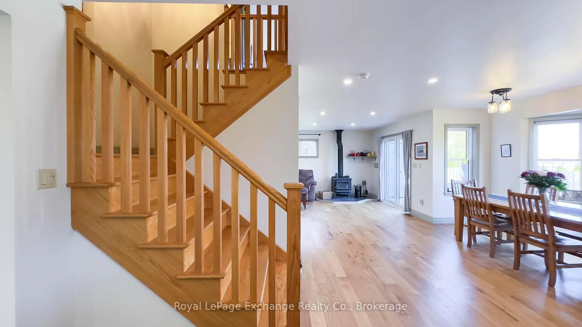 Photo 20 of 902 Park Place, Huron-Kinloss — HOMEH