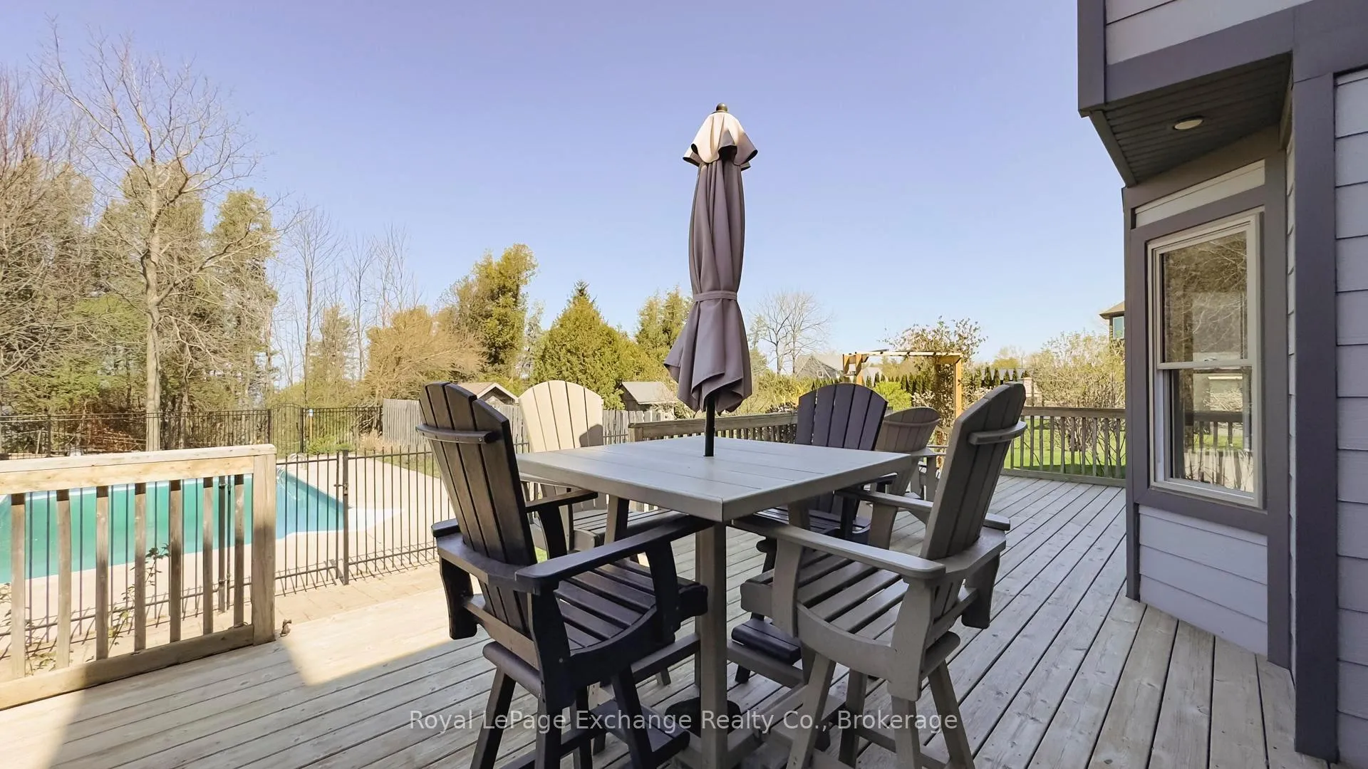 Photo 42 of 902 Park Place, Huron-Kinloss — HOMEH
