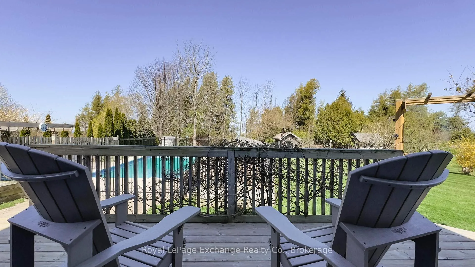 Photo 43 of 902 Park Place, Huron-Kinloss — HOMEH