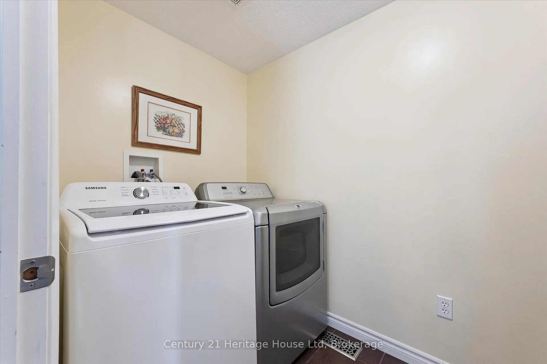 Photo 25 of 22 Acker Street, Guelph, Grange Road — HOMEH