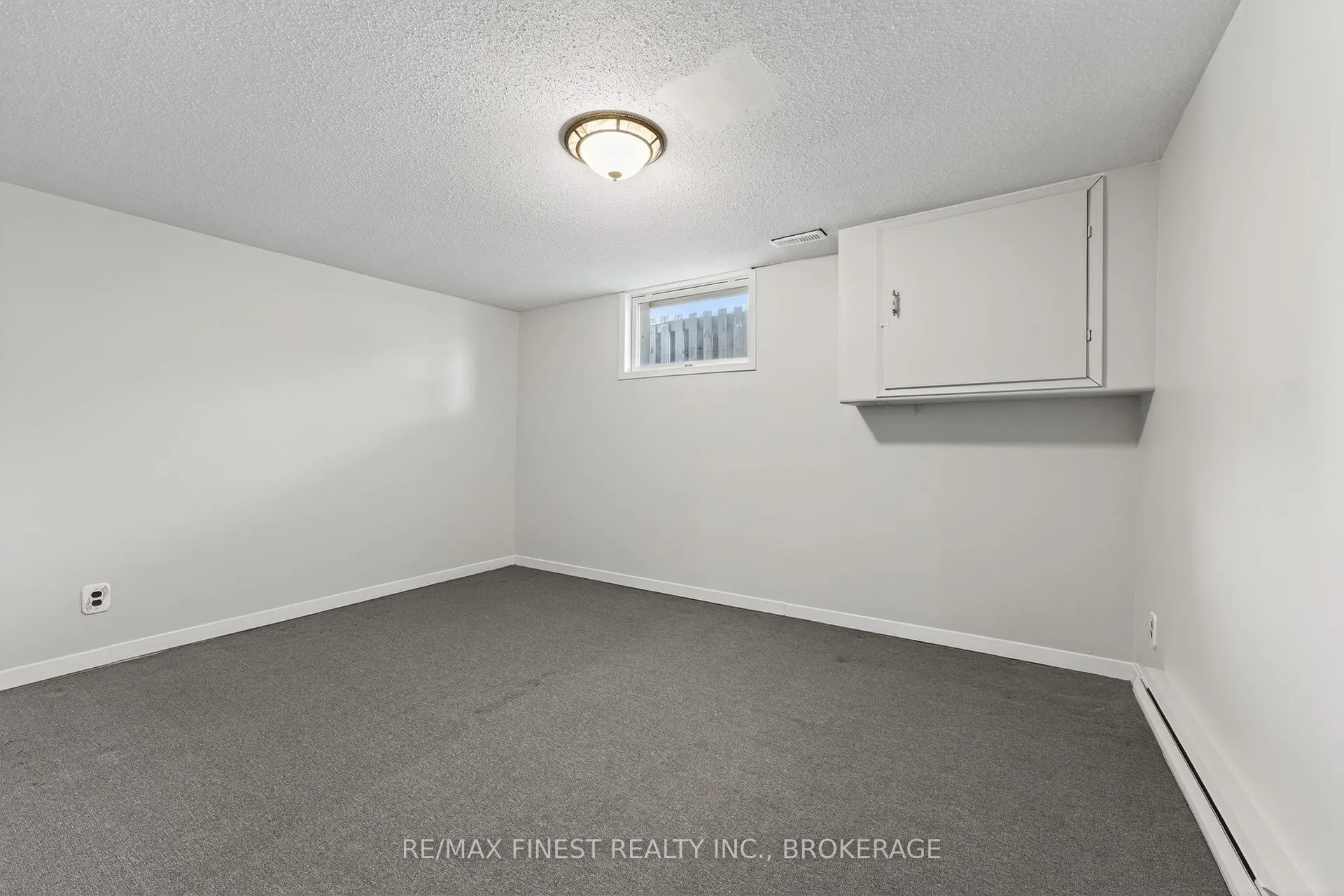 Photo 27 of 812 Cunningham Crescent, Brockville — HOMEH