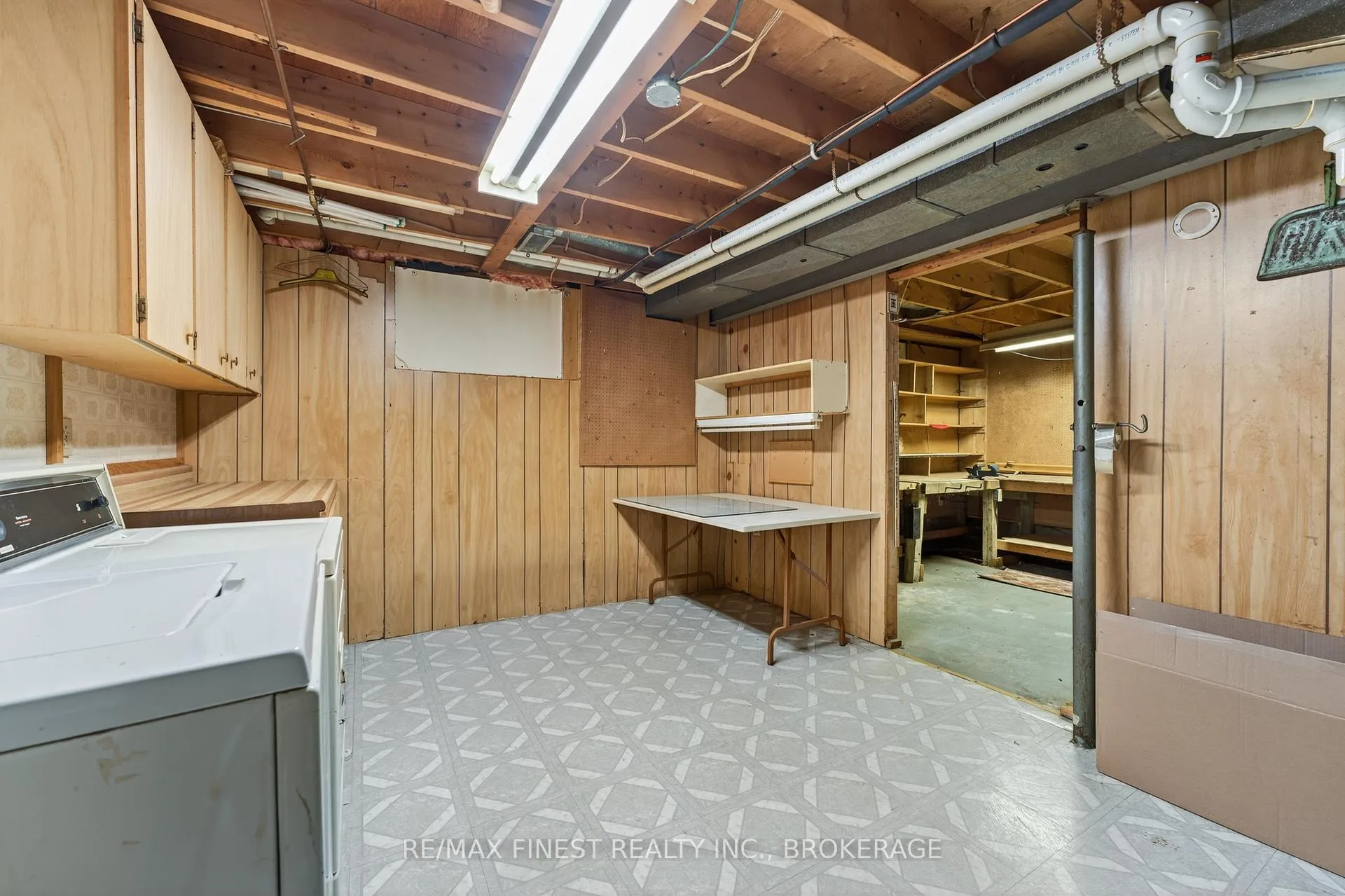 Photo 31 of 812 Cunningham Crescent, Brockville — HOMEH