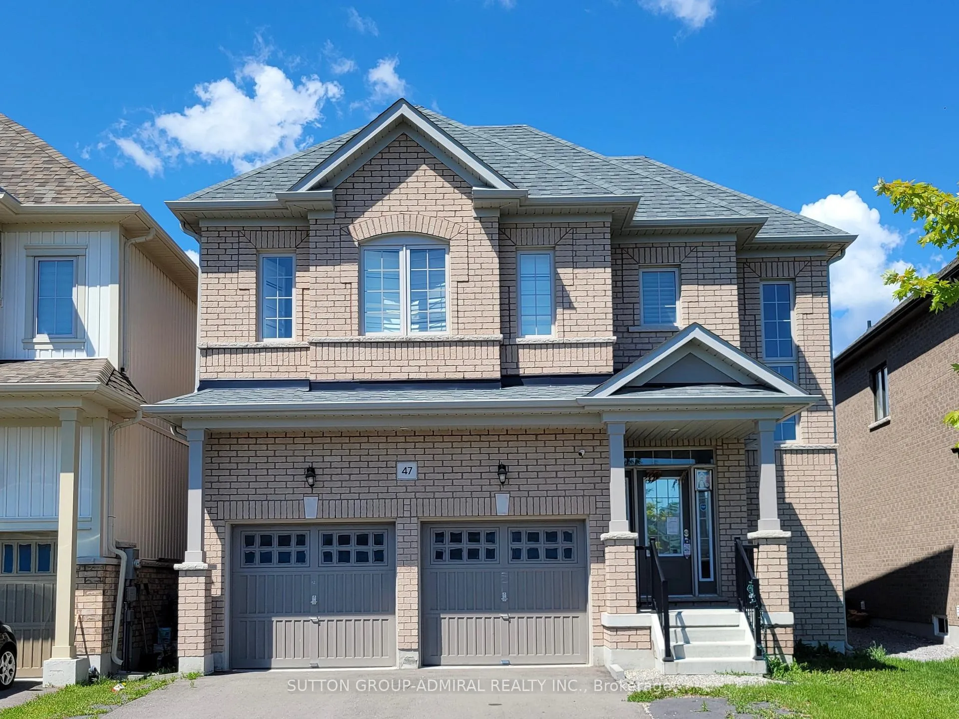 Front of 47 Douglas Kemp Cres
