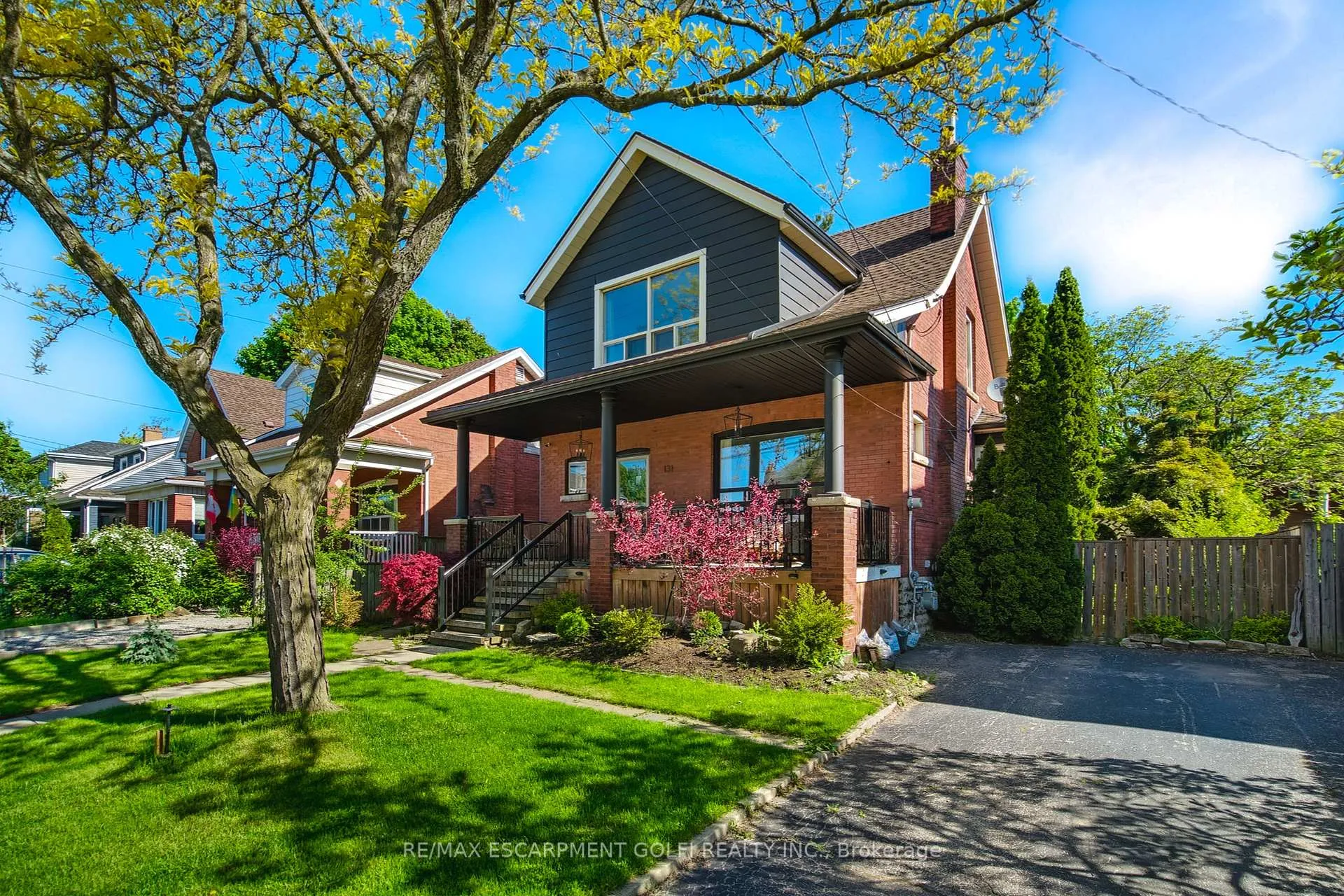 Photo 2 of 131 Alpine Avenue, Hamilton, Inch Park — HOMEH