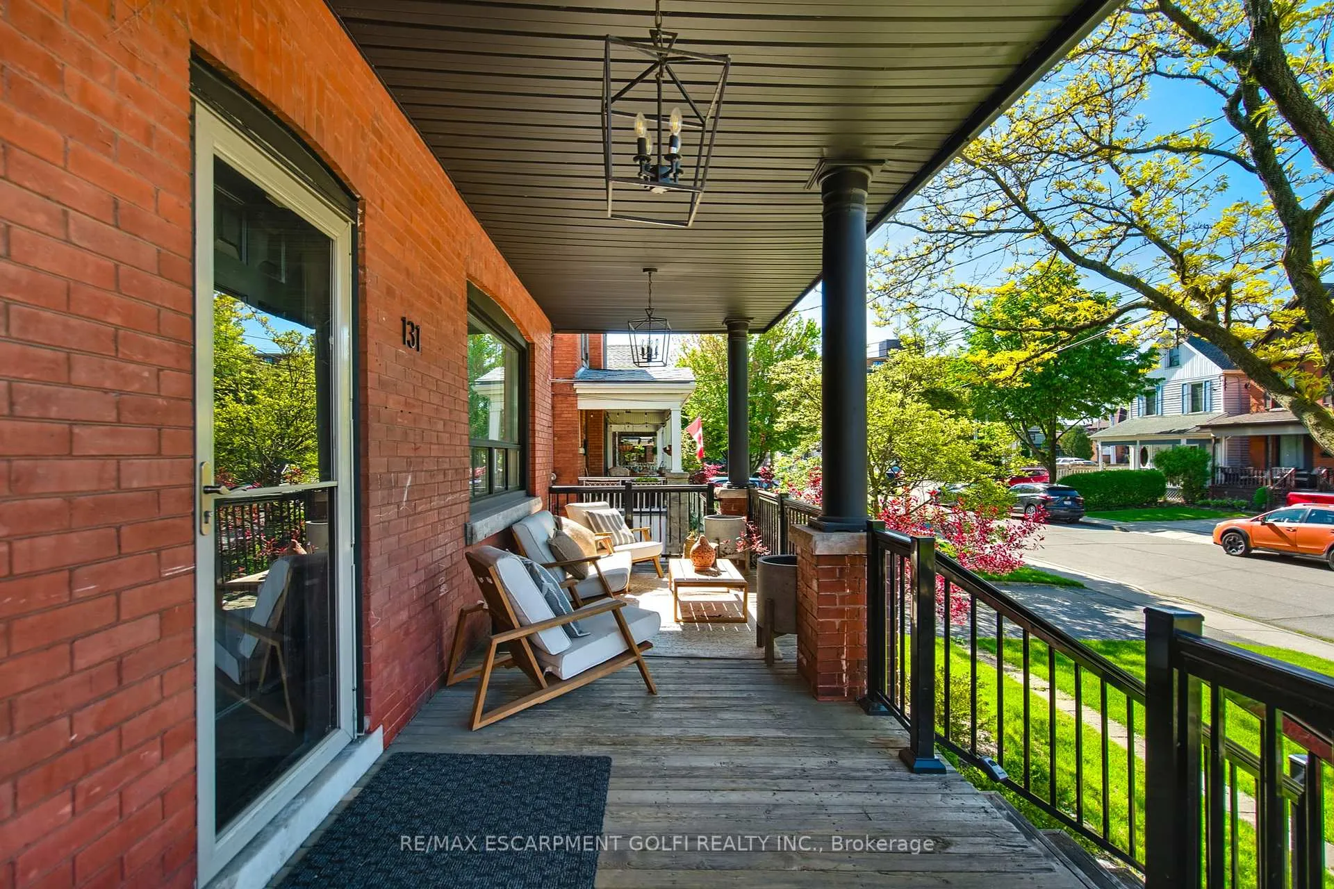 Photo 5 of 131 Alpine Avenue, Hamilton, Inch Park — HOMEH