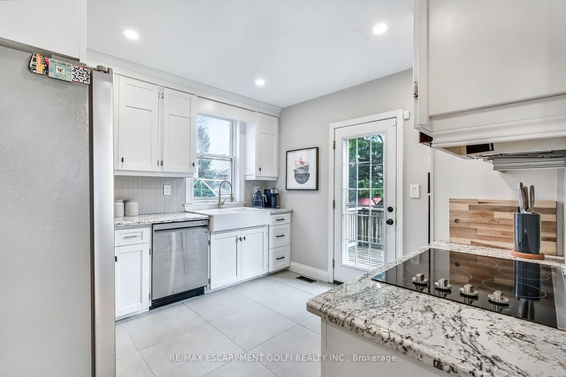 Photo 9 of 131 Alpine Avenue, Hamilton, Inch Park — HOMEH