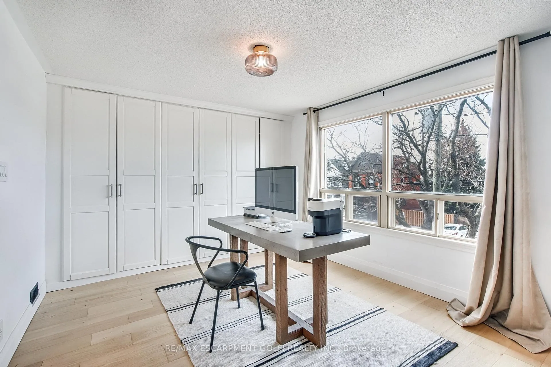 Photo 20 of 131 Alpine Avenue, Hamilton, Inch Park — HOMEH