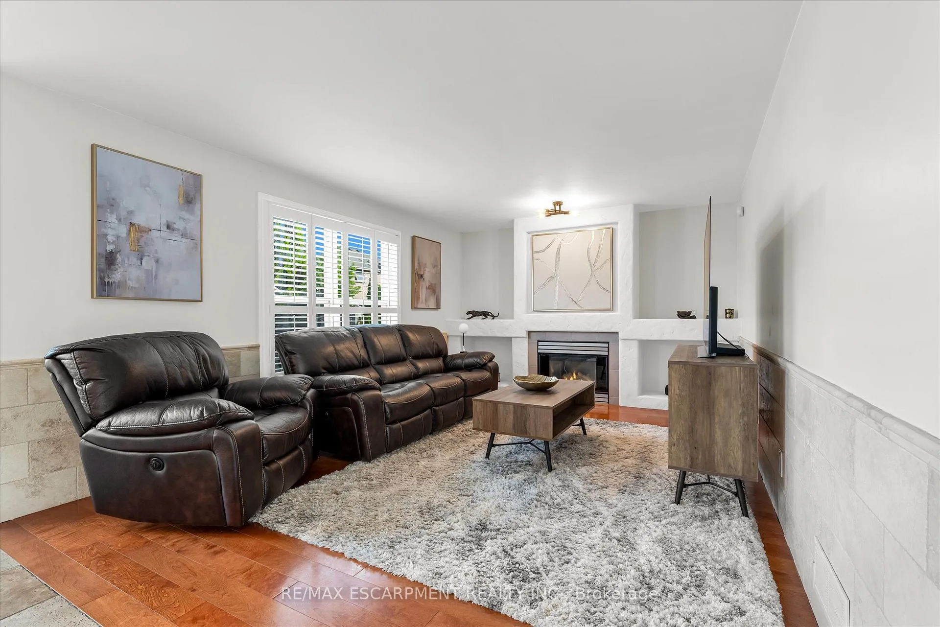 Photo 9 of 75 Gatestone Drive, Hamilton, Stoney Creek Mountain — HOMEH
